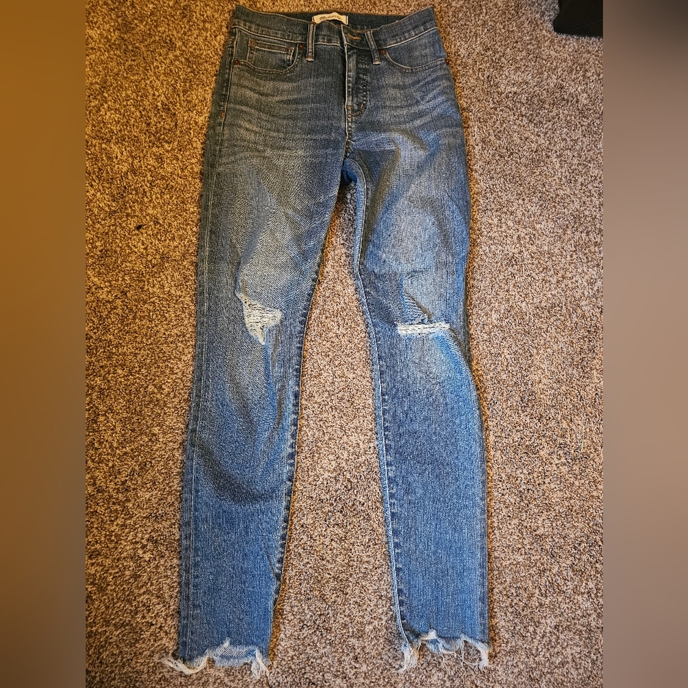 Stylish Blue Distressed Men Jeans